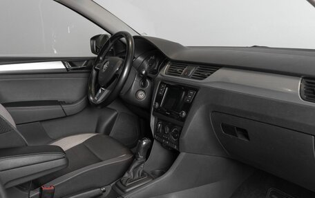 Skoda Rapid I, 2018 год, 1 250 000 рублей, 4 фотография