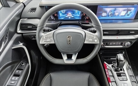 FAW Bestune T77, 2024 год, 2 124 000 рублей, 11 фотография