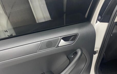 Volkswagen Jetta VI, 2014 год, 1 199 999 рублей, 6 фотография