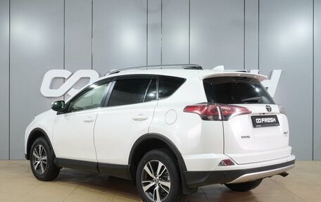 Toyota RAV4, 2015 год, 2 129 000 рублей, 2 фотография