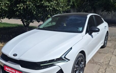KIA K5, 2021 год, 2 750 000 рублей, 2 фотография