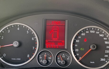 Volkswagen Tiguan I, 2009 год, 630 000 рублей, 16 фотография