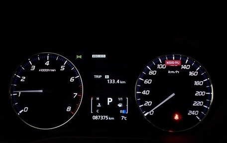 Mitsubishi Outlander III рестайлинг 3, 2017 год, 1 890 000 рублей, 21 фотография