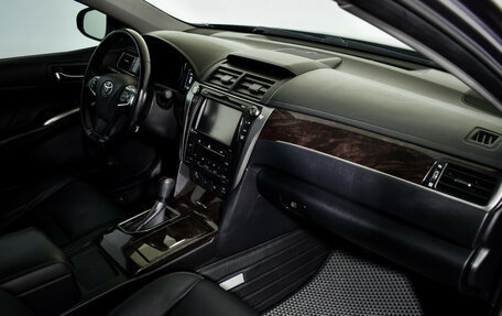 Toyota Camry, 2016 год, 2 049 000 рублей, 14 фотография