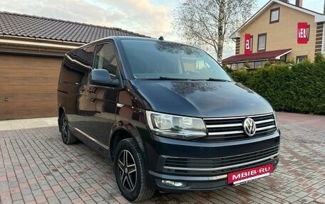 Volkswagen Caravelle T6 рестайлинг, 2018 год, 2 999 000 рублей, 7 фотография
