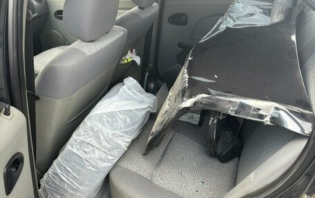 Renault Logan I, 2006 год, 120 000 рублей, 3 фотография