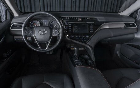 Toyota Camry, 2020 год, 2 794 000 рублей, 6 фотография