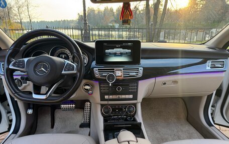 Mercedes-Benz CLS, 2016 год, 3 290 000 рублей, 10 фотография