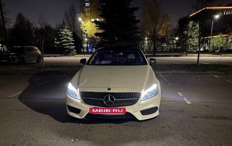 Mercedes-Benz CLS, 2016 год, 3 290 000 рублей, 14 фотография