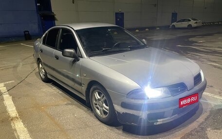 Mitsubishi Carisma I, 2002 год, 235 000 рублей, 4 фотография