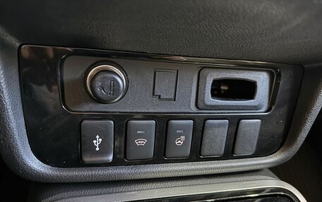 Mitsubishi Outlander III рестайлинг 3, 2019 год, 2 045 000 рублей, 16 фотография