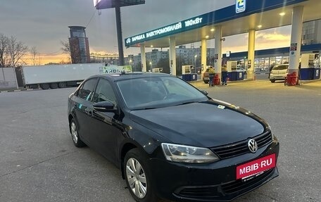 Volkswagen Jetta VI, 2012 год, 685 000 рублей, 4 фотография