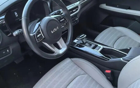 KIA K3, 2023 год, 1 350 998 рублей, 7 фотография