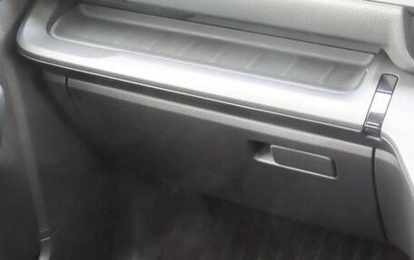 Honda Stepwgn, 2022 год, 1 850 000 рублей, 27 фотография