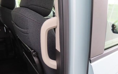 Honda Stepwgn, 2022 год, 1 850 000 рублей, 19 фотография