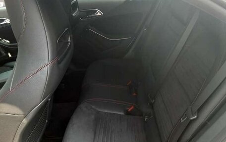 Mercedes-Benz CLA, 2018 год, 1 180 007 рублей, 23 фотография