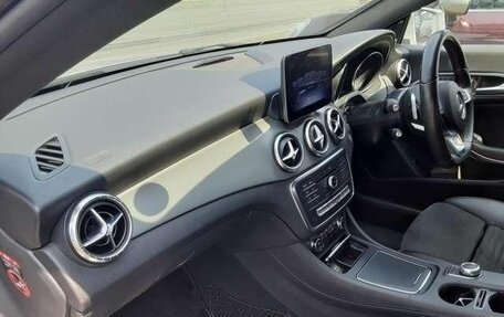 Mercedes-Benz CLA, 2018 год, 1 180 007 рублей, 21 фотография