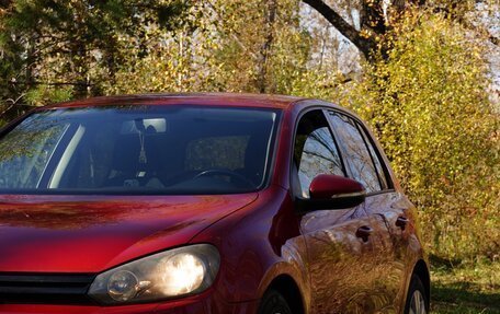 Volkswagen Golf VI, 2010 год, 900 000 рублей, 4 фотография