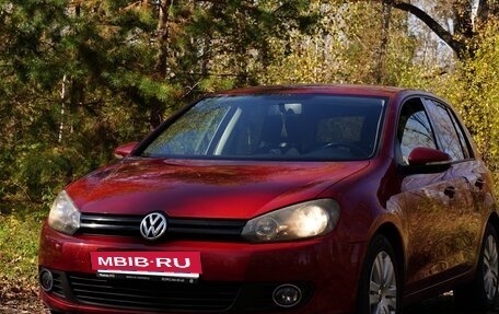 Volkswagen Golf VI, 2010 год, 900 000 рублей, 2 фотография