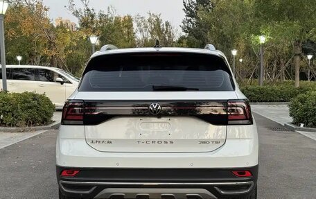 Volkswagen T-Cross I, 2021 год, 1 420 555 рублей, 5 фотография