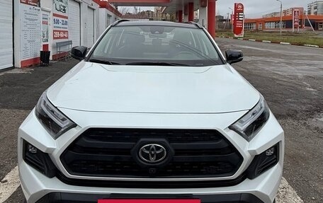 Toyota RAV4, 2023 год, 4 690 000 рублей, 5 фотография