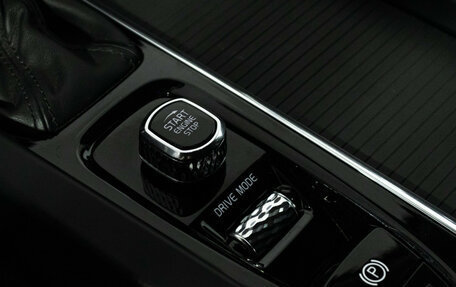 Volvo V60 II, 2019 год, 2 399 777 рублей, 19 фотография