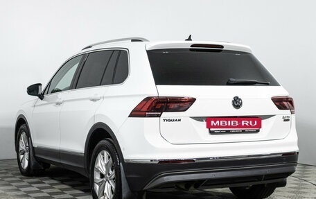 Volkswagen Tiguan II, 2017 год, 2 589 898 рублей, 7 фотография