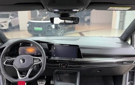 Volkswagen Golf VIII, 2022 год, 1 950 001 рублей, 5 фотография