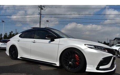 Toyota Camry, 2023 год, 3 900 000 рублей, 1 фотография