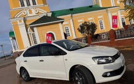 Volkswagen Polo VI (EU Market), 2012 год, 670 000 рублей, 3 фотография