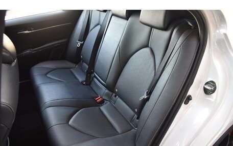 Toyota Camry, 2023 год, 3 900 000 рублей, 12 фотография