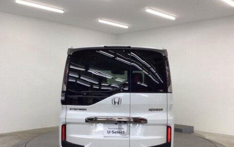 Honda Stepwgn IV, 2021 год, 2 243 780 рублей, 3 фотография