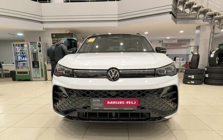 Volkswagen Tiguan, 2025 год, 6 250 000 рублей, 2 фотография