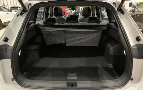 Volkswagen Tiguan, 2025 год, 6 250 000 рублей, 12 фотография