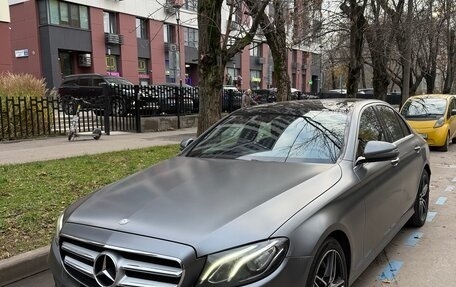 Mercedes-Benz E-Класс, 2016 год, 3 400 000 рублей, 1 фотография