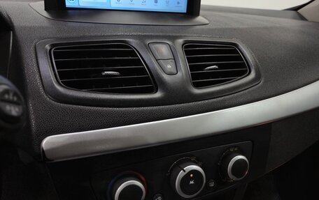 Renault Fluence I, 2011 год, 588 000 рублей, 18 фотография