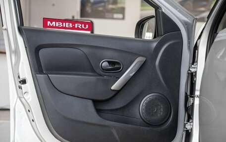 Renault Sandero II рестайлинг, 2016 год, 968 000 рублей, 16 фотография