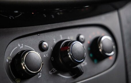 Renault Sandero II рестайлинг, 2016 год, 968 000 рублей, 20 фотография