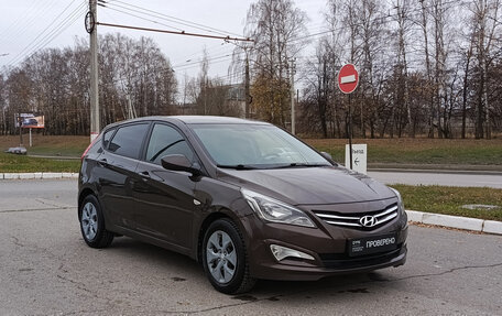 Hyundai Solaris II рестайлинг, 2015 год, 951 000 рублей, 3 фотография