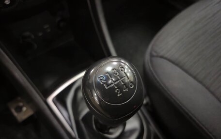 Hyundai Solaris II рестайлинг, 2015 год, 876 000 рублей, 20 фотография