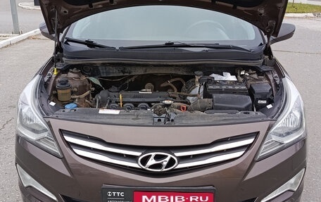 Hyundai Solaris II рестайлинг, 2015 год, 951 000 рублей, 11 фотография