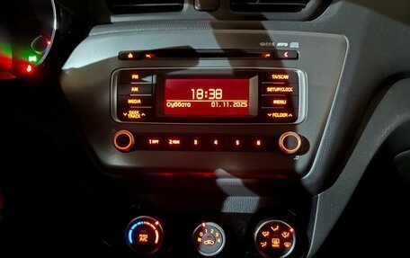 KIA Rio III рестайлинг, 2016 год, 1 200 000 рублей, 12 фотография