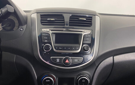 Hyundai Solaris II рестайлинг, 2016 год, 998 000 рублей, 15 фотография