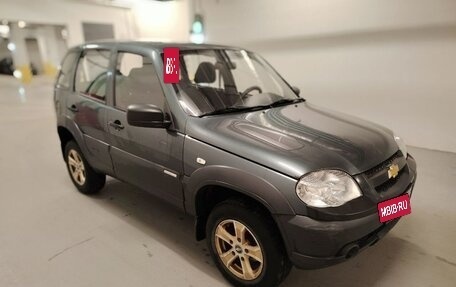 Chevrolet Niva I рестайлинг, 2012 год, 490 000 рублей, 2 фотография