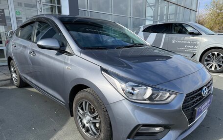 Hyundai Solaris II рестайлинг, 2019 год, 1 400 000 рублей, 2 фотография