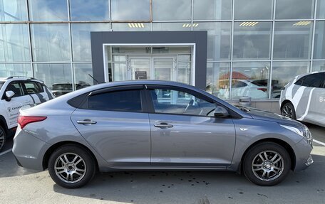 Hyundai Solaris II рестайлинг, 2019 год, 1 400 000 рублей, 5 фотография