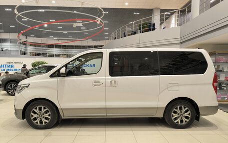 Hyundai H-1 II рестайлинг, 2019 год, 1 950 000 рублей, 8 фотография