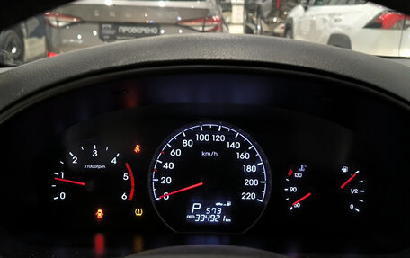 Hyundai H-1 II рестайлинг, 2019 год, 1 950 000 рублей, 13 фотография