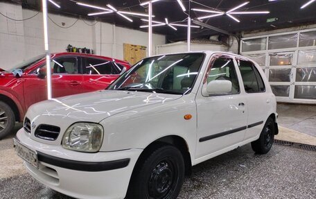 Nissan March II, 2000 год, 180 000 рублей, 4 фотография