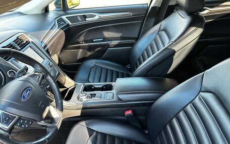 Ford Fusion (North America) II, 2019 год, 1 650 000 рублей, 14 фотография